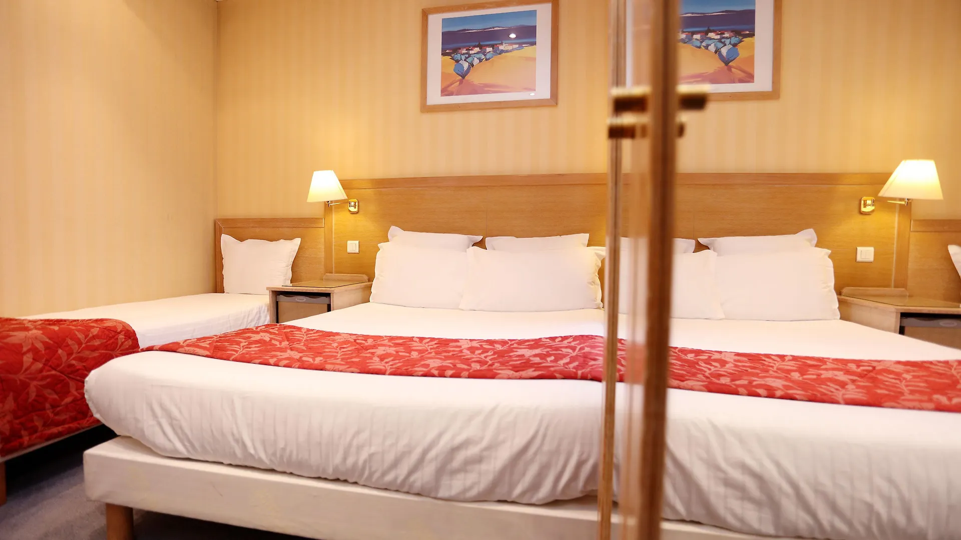 Grand Hotel Dore Paris