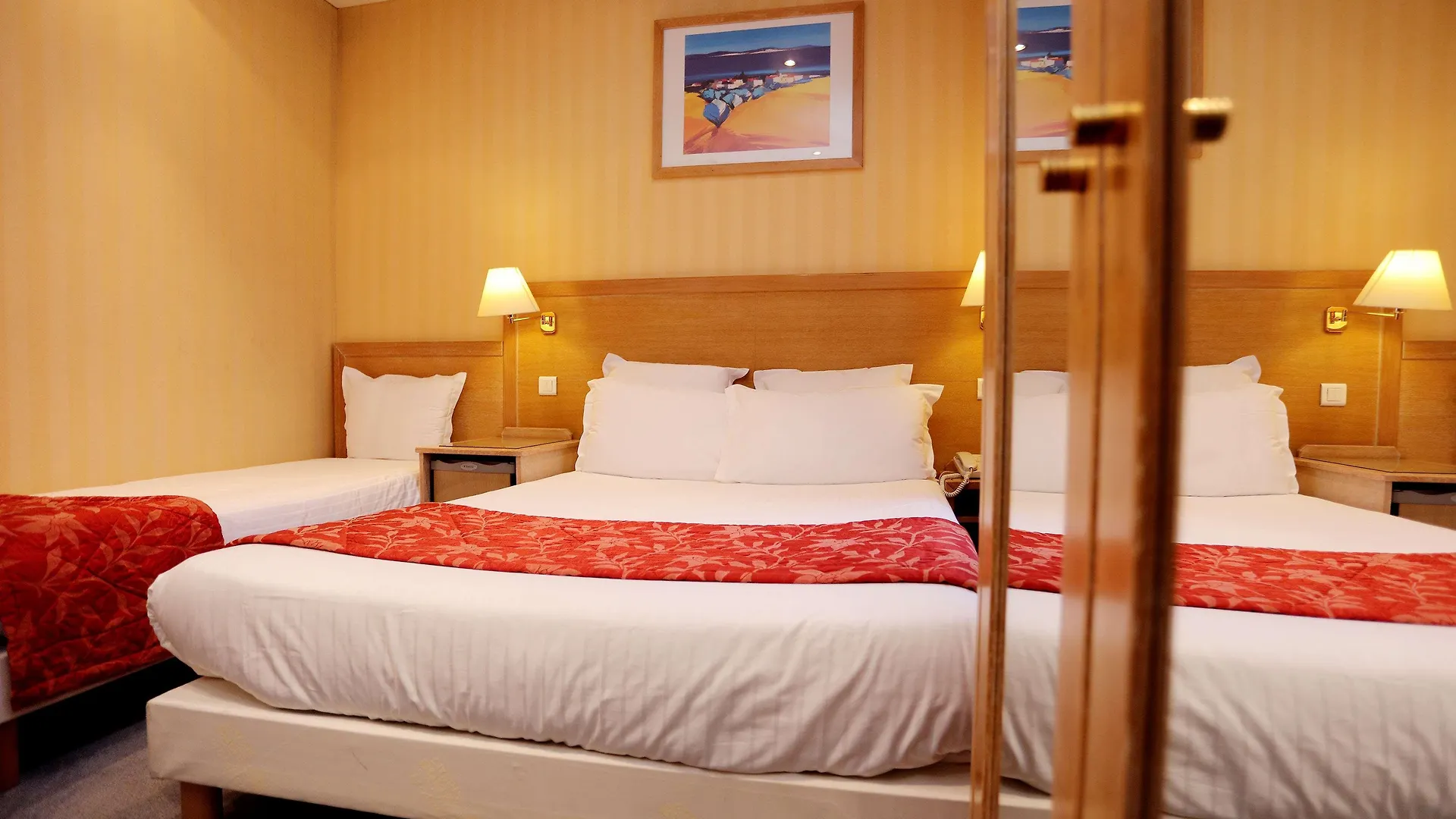 Grand Hotel Dore Paris França